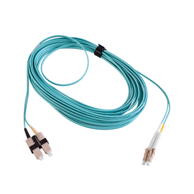 Jumper de Fibra Óptica Multimodo 50/125 XGLO OM3, LC-SC Duplex, OFNR, Color Aqua, 10 Metros (32.81 Pies)