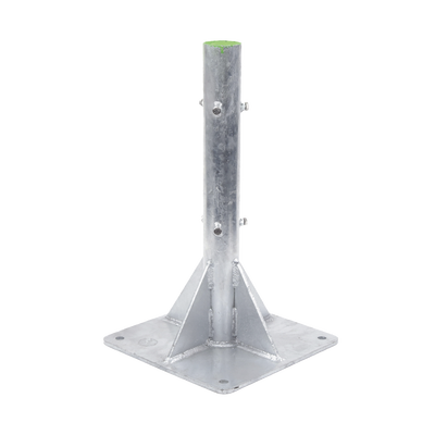 Base para Mástil Hasta 2″ con Opresores, Base de 50 x 50 cm y Tubo de 80 cm Ced. 30. Galv. Inmersión.