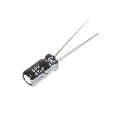 Capacitor Electrolítico de Aluminio / 47 µF / 50 Vcc / 105 °C / ESR 0.14 Ω / 6.3 x 11 mm