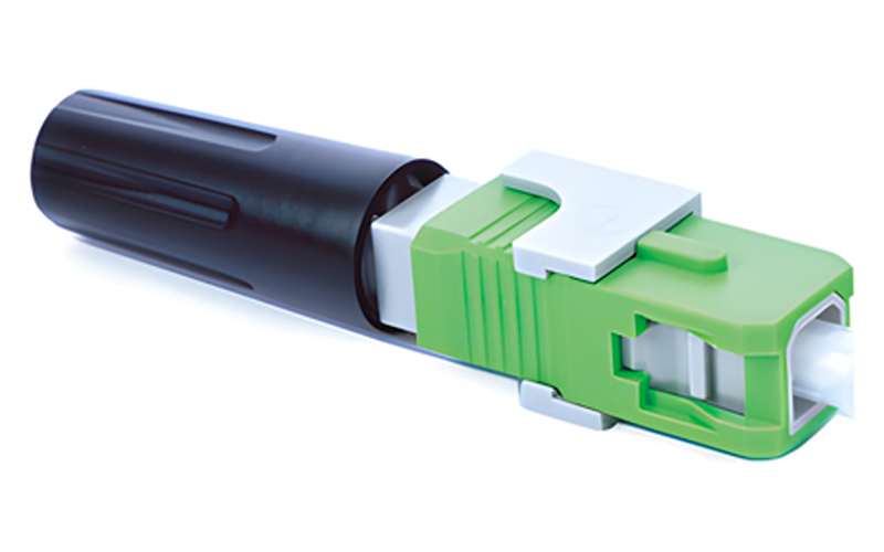 Conectores y adaptadores para fibra óptica